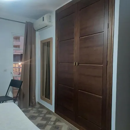 Гостевой дом Plaza Pedro Cuevas Boliches Фуэнхирола